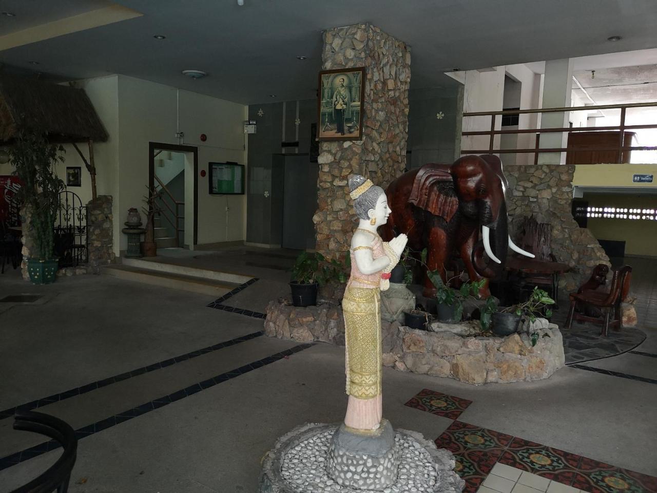 Villa Germania Pattaya Esterno foto